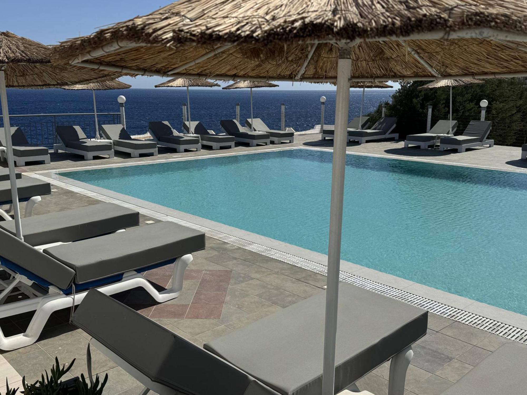 Aparthotel Chc Sound Of The Sea Karpathos Exterior foto